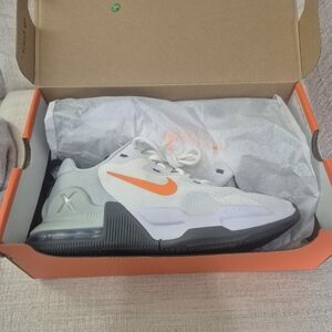 Nike Air Max Alpha Trainer 5 Summit White Bright Mandarin Sneaker Men's 9.5